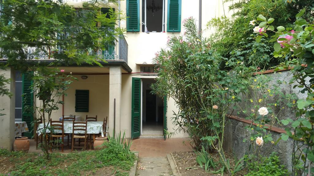 La Villa Nei Fiori Florenz Exterior foto